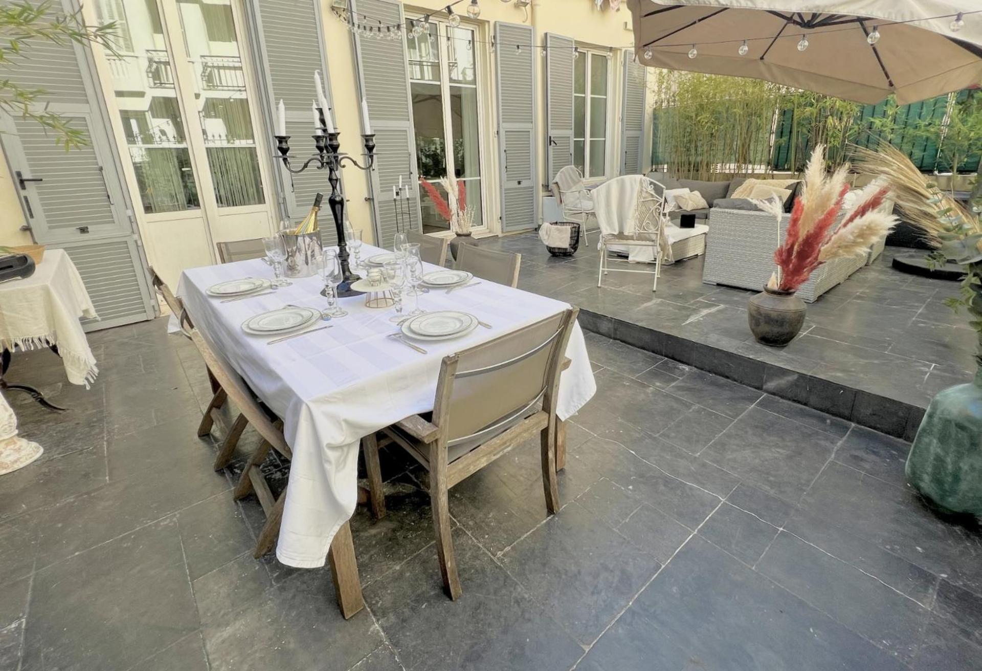 Superbe Appartement De 105 M2, Hyper Centre Avec Terrasse, Parking, A 5 Min De La Mer 니스 외부 사진